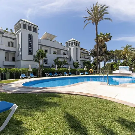 Dominion Apartamento Estepona