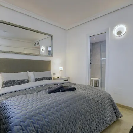Dominion Vanvitelli 139 Apartment